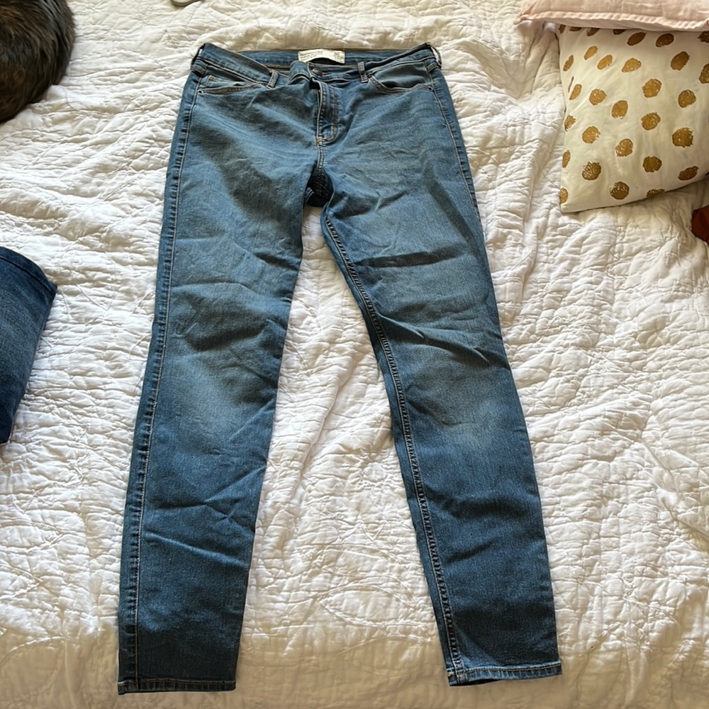 Abercrombie jeans